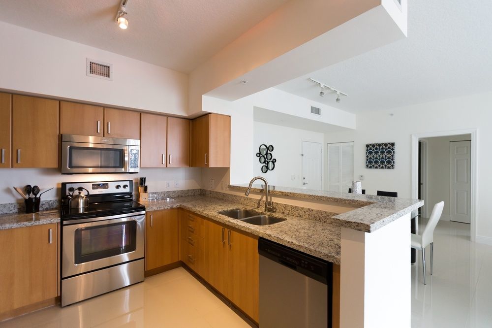 Pelicanstay In Coral Gables Miami エクステリア 写真