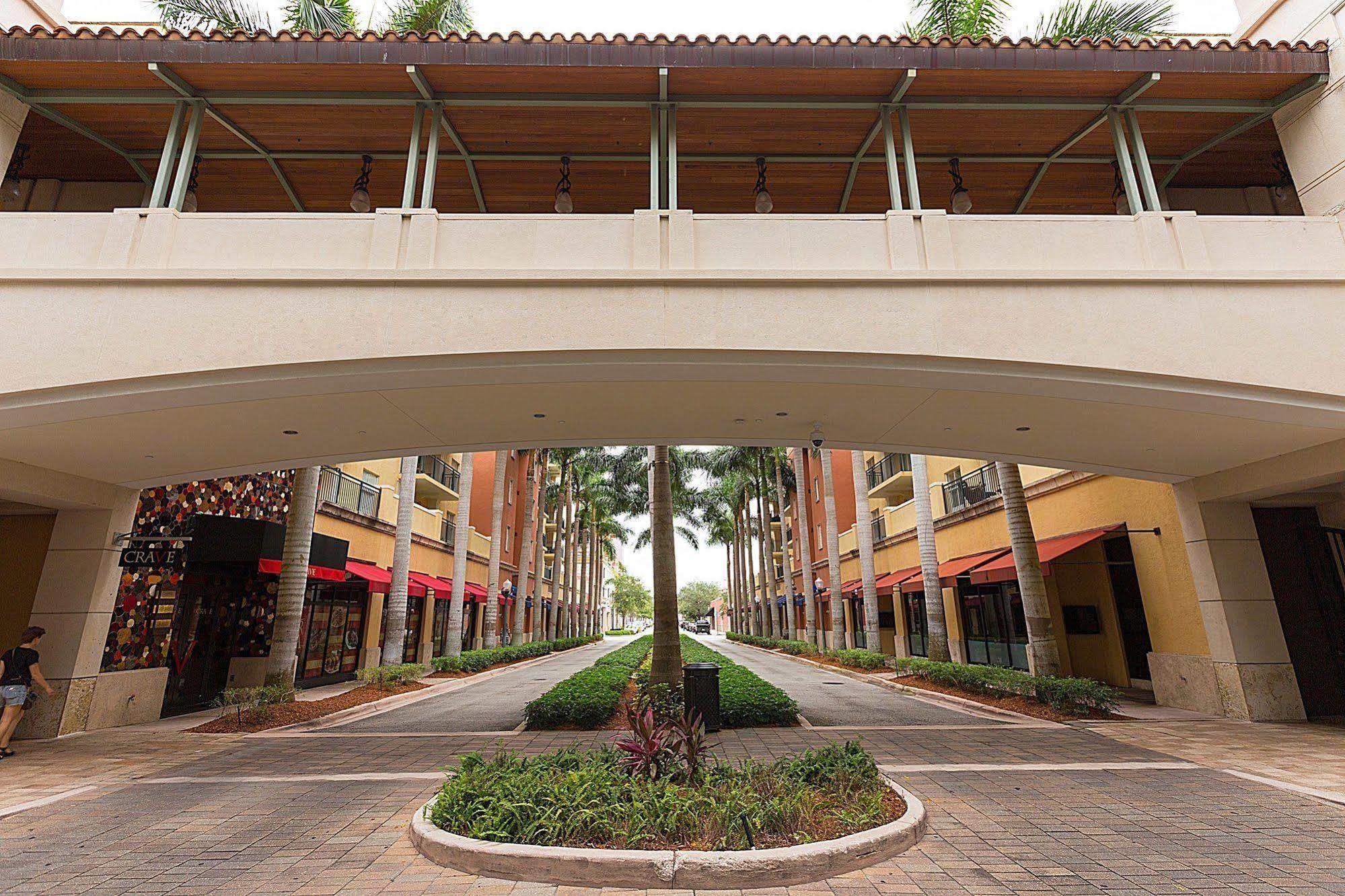Pelicanstay In Coral Gables Miami エクステリア 写真