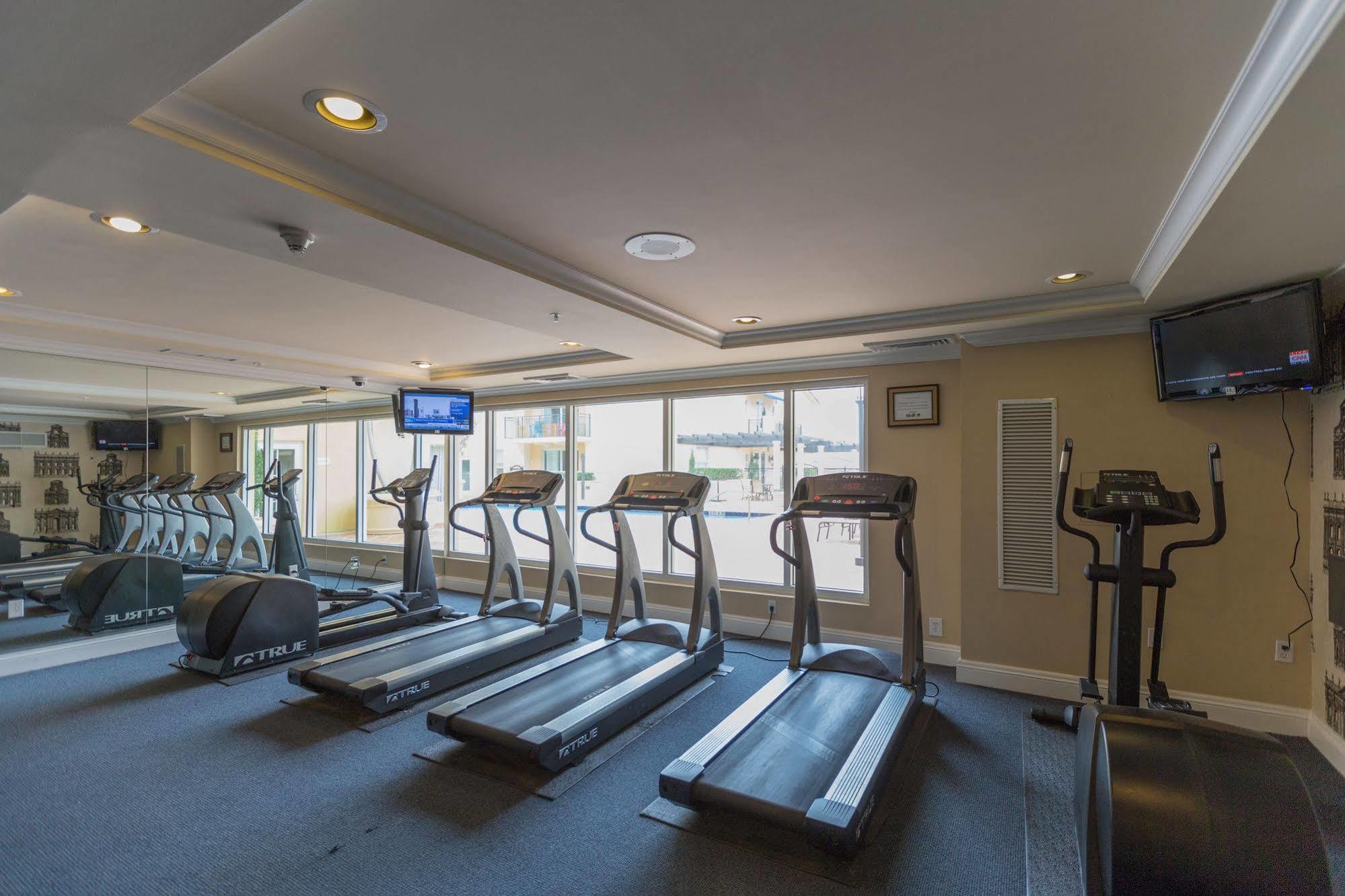 Pelicanstay In Coral Gables Miami エクステリア 写真
